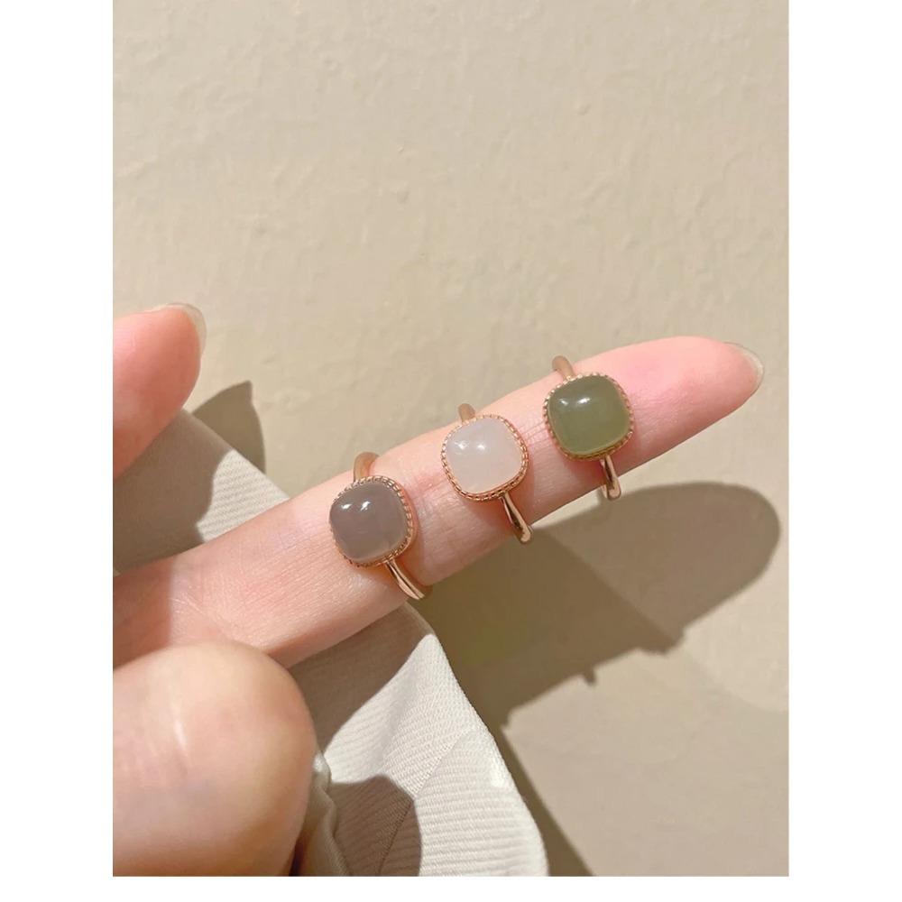 New Imitation Jade Rings Retro Rings Fashion Sweet Finger Ring for Women Simple Party Jewelry Festival Gift Adjustable Open Ring