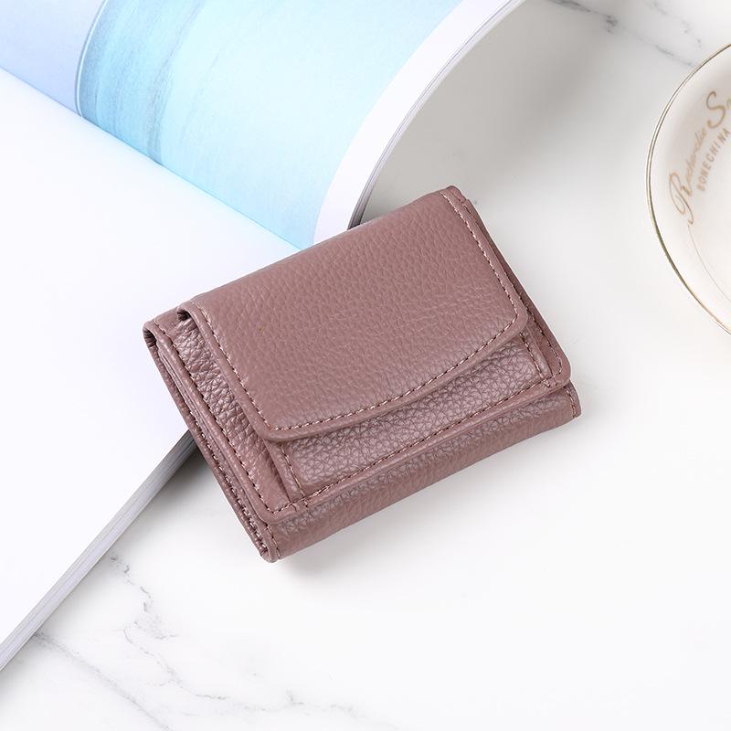 Korean Style Women's Short Tri-Fold Wallet: Large Capacity, Multi-Card Slot, Anti-Demagnetization.