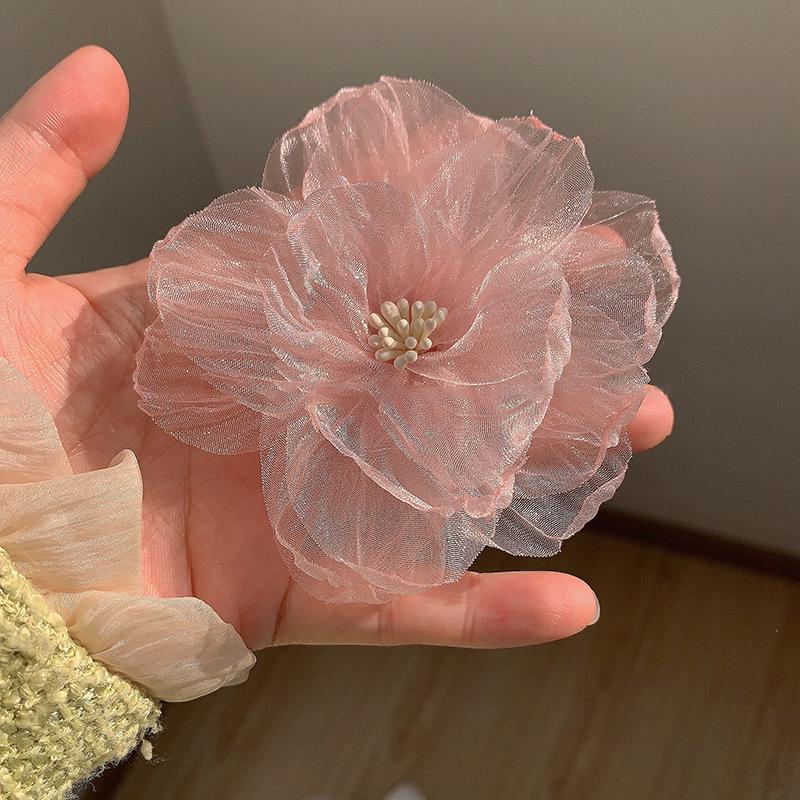 Caro 3D Rose Hair Claw Clip - 2024 High-End Floral Shark Clip for Women, Elegant Headwear