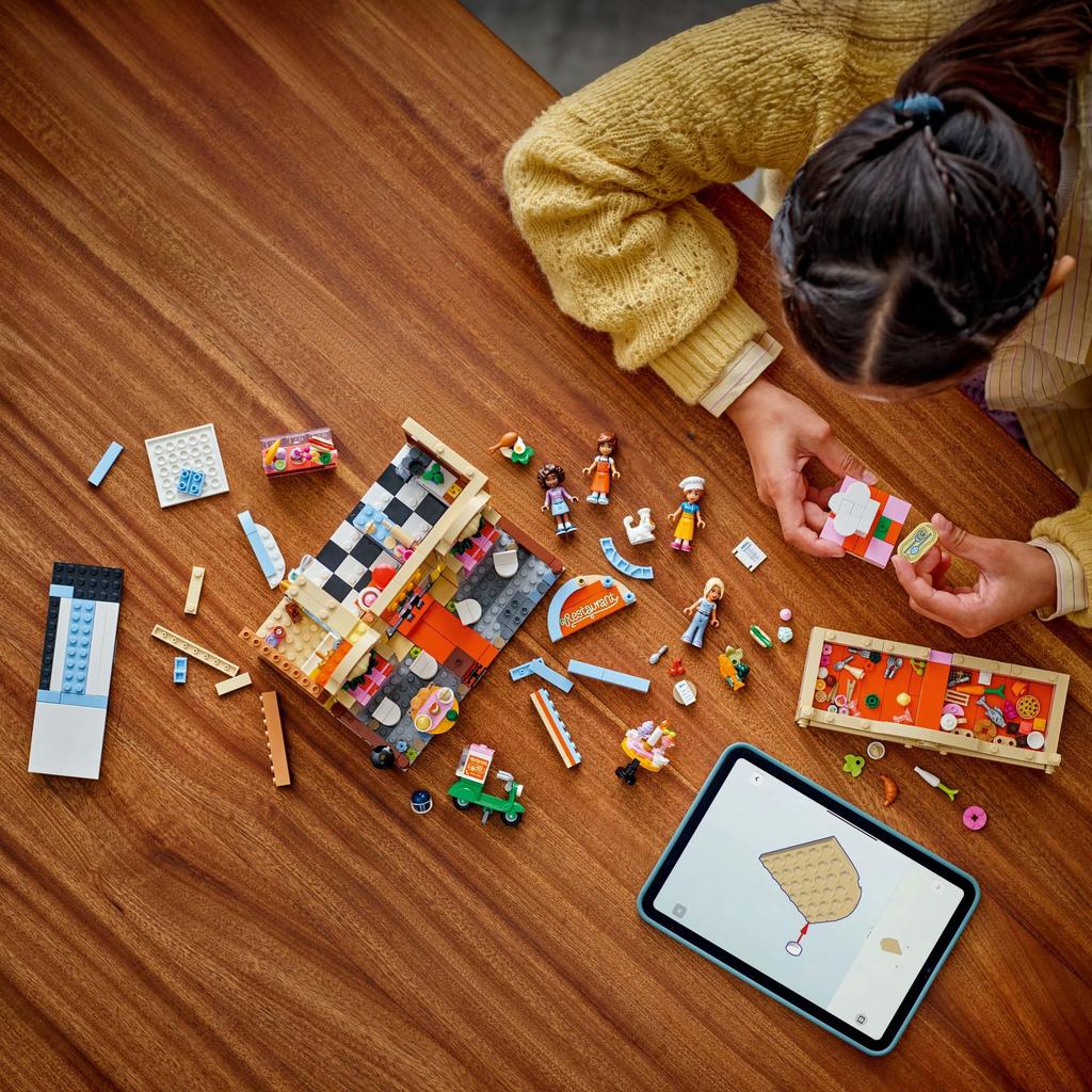 LEGO Friends Ресторан и Кулинарная школа Игрушки Подарки на день рождения Блоки Девочки Мальчики Дети 8 лет 9 лет 10 лет Начальная школа