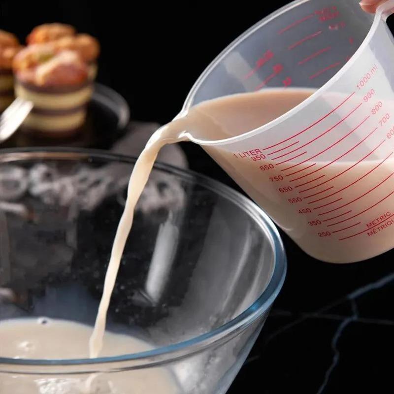 Plastic Transparent Graduated Measures Cup Household Kitchen Baking Measuring Tool Set Handle Design Cups Baking Cold Water Kettle Beaker