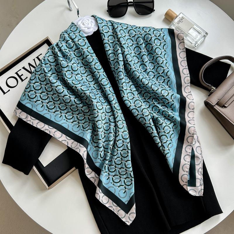 Печатный буквенный высококачественный искусственный шелк женский твил шелковый декоративный женский шелковый шарф