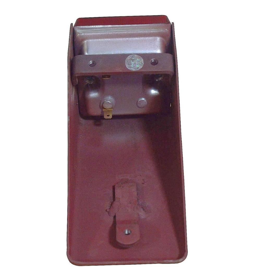 Rear Combination Light Assembly Tail Lights with 12v Bulbs Suitable for IHC Mc Cormick Tractors 23 423 353 453 D323