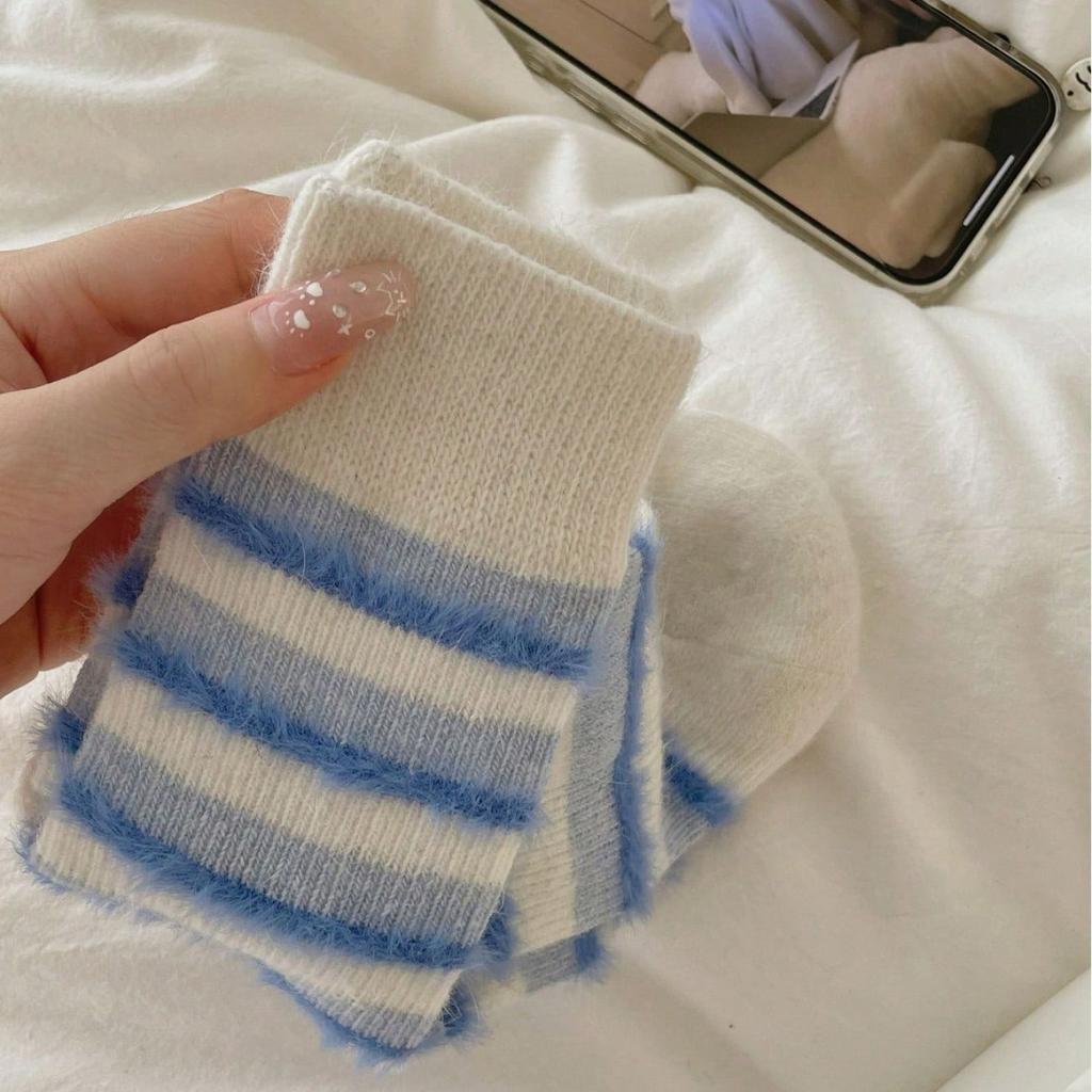 Autumn Winter Thick Warm Cute Socks Korean Wool Stripe Designer Socks Middle Tube Kawaii Casual Harajuku Women Socks