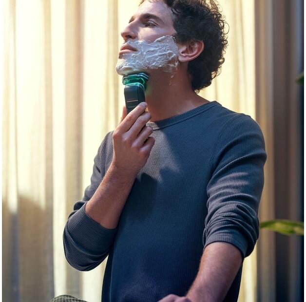 Philips Series 9000 SkinIQ Razor S9975/55