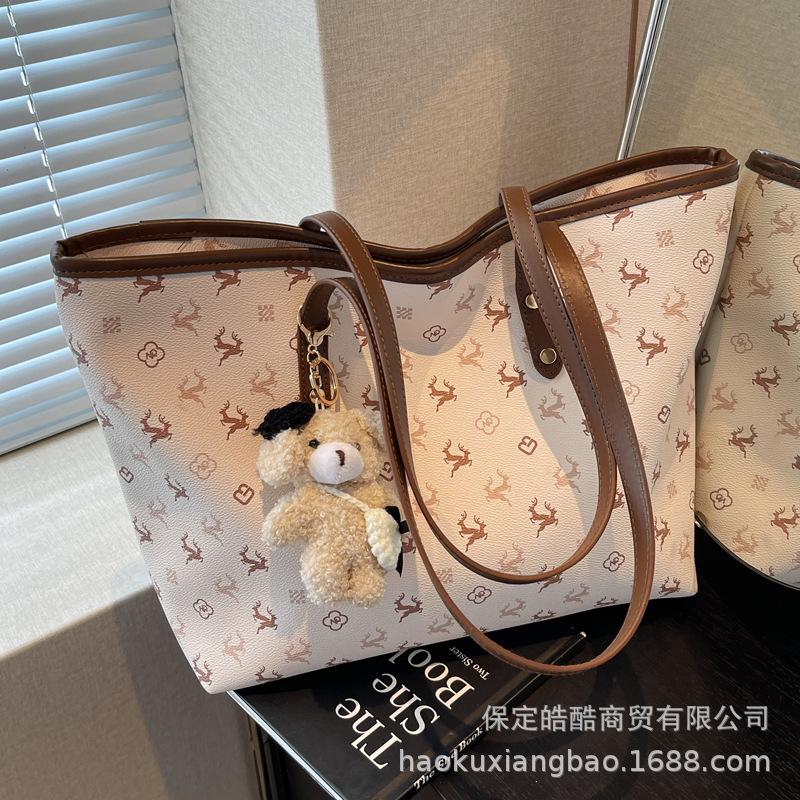 Модная сумка большой вместимости женская 2025 новая универсальная сумка через плечо для поездок на работу, высококлассная сумка-тоут для выхода в свет