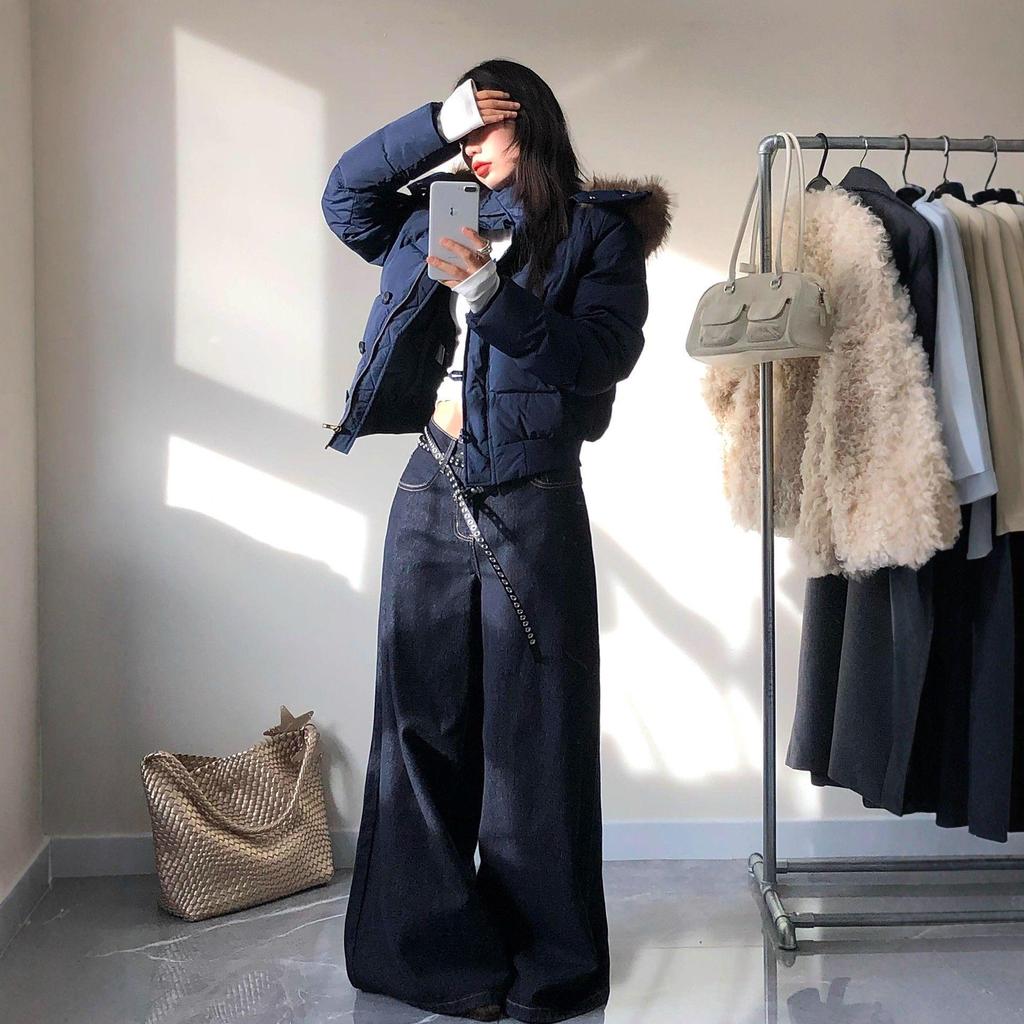 Женское темно-синее хлопковое пальто с капюшоном и воротником из искусственного меха - Теплая зимняя короткая куртка