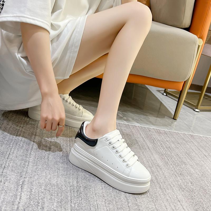 Spring and Autumn New Little White Shoes Women's Leather Small Casual Versatile Muffin Thick Sole Height-increasing Couple Board Shoes