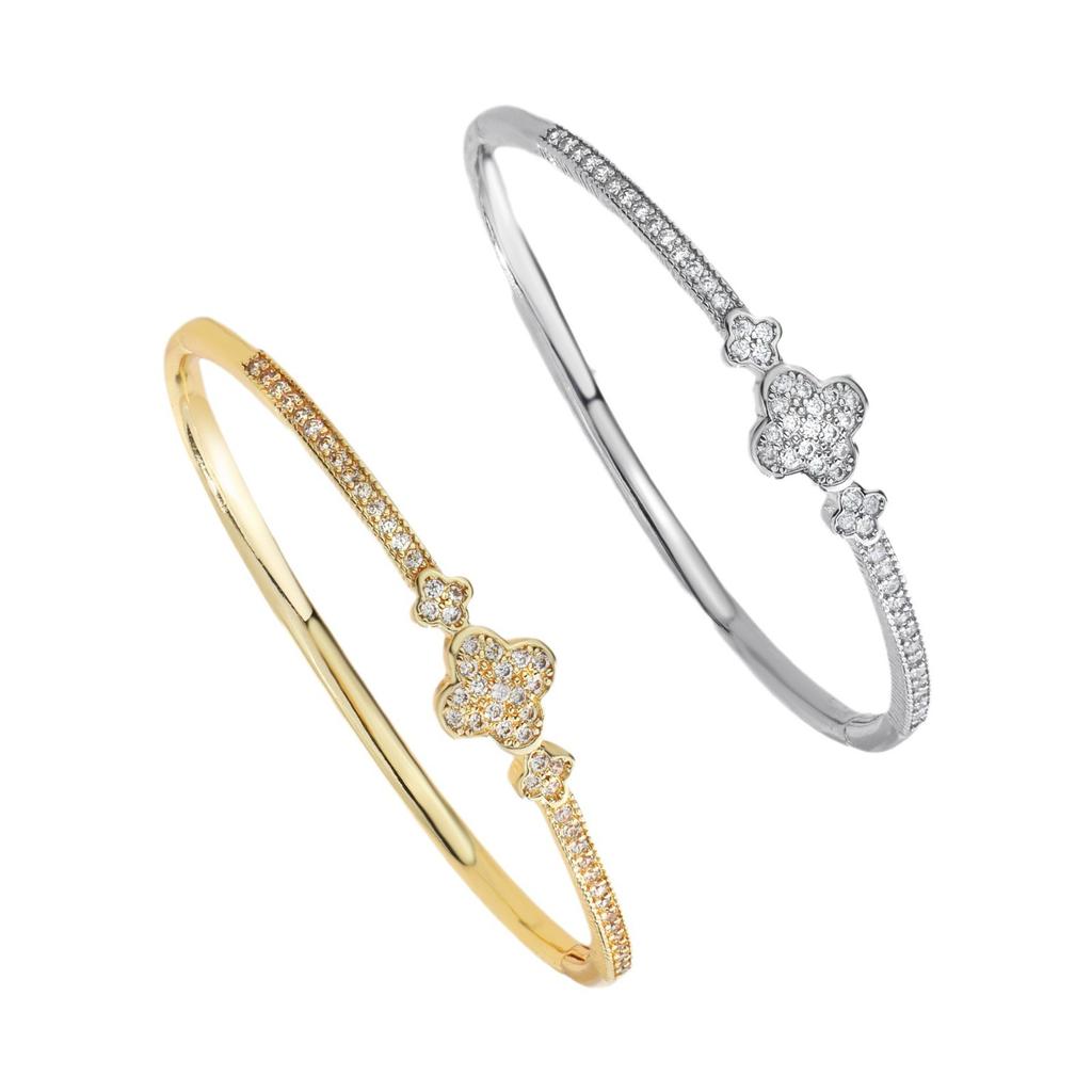 2026 Baby's Breath Bracelet Clover Women's European and American Light Luxury Niche Design Jewelry