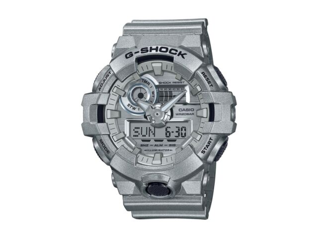 Casio G-Shock GA-700FF-8AJF Forgotten future Series Мужские часы Серебряный день/дата