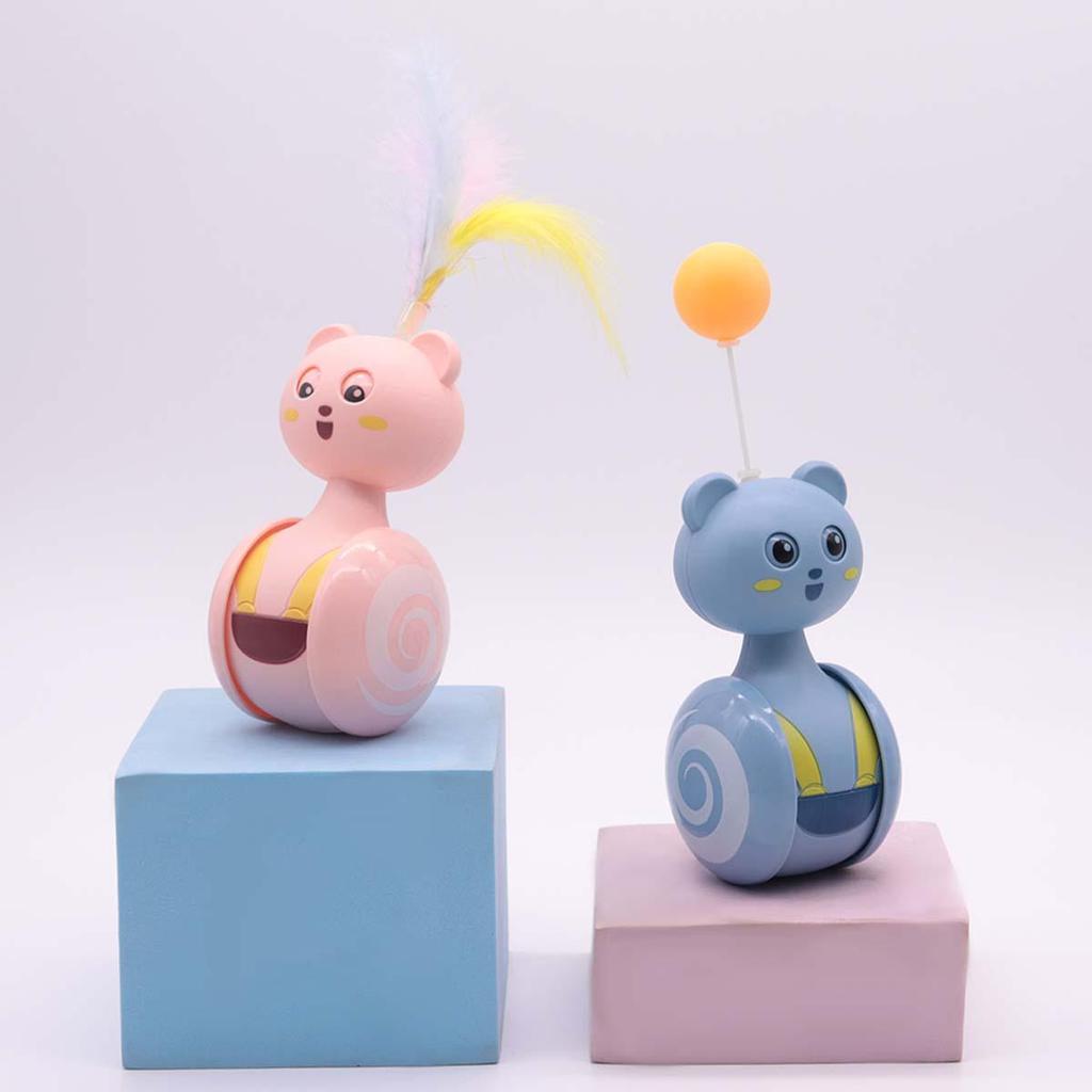 Игрушка-неваляшка для кошки: Самостоятельная игра для развлечения с забавной дразнилкой-перышком для котят.