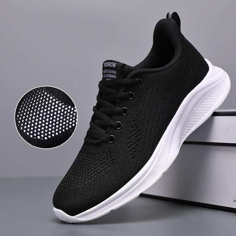 Ultra-light sports shoes spring and autumn new mesh non-slip running shoes flat heel soft sole comfortable and not tired feet casual shoes