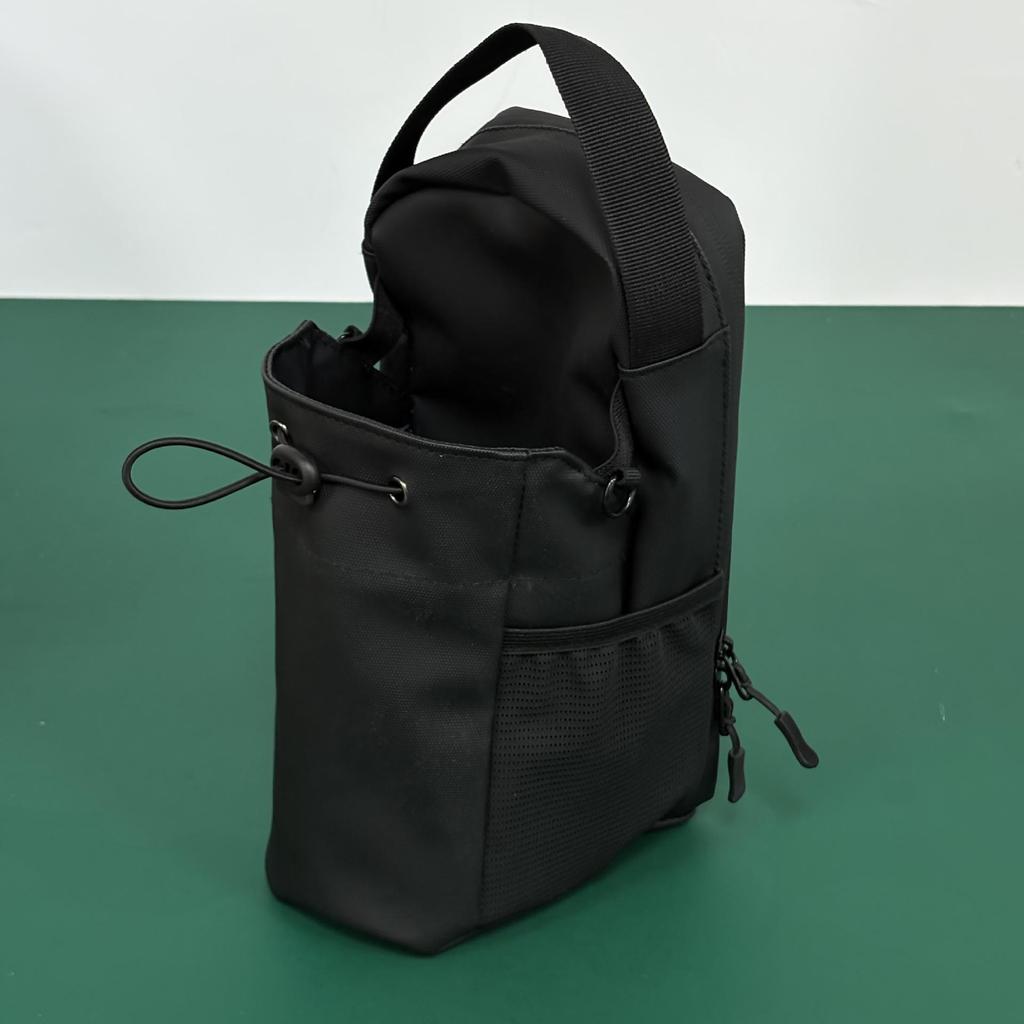 Magnetic Fitness Water Bottle Bag - Large Capacity Crossbody Gym Bag for Men