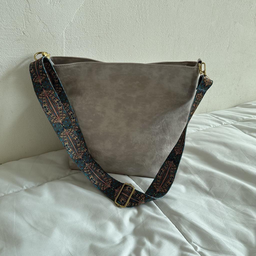 Винтажная женская сумка через плечо, сумка-хобо большой емкости, модная сумка через плечо из искусственной кожи