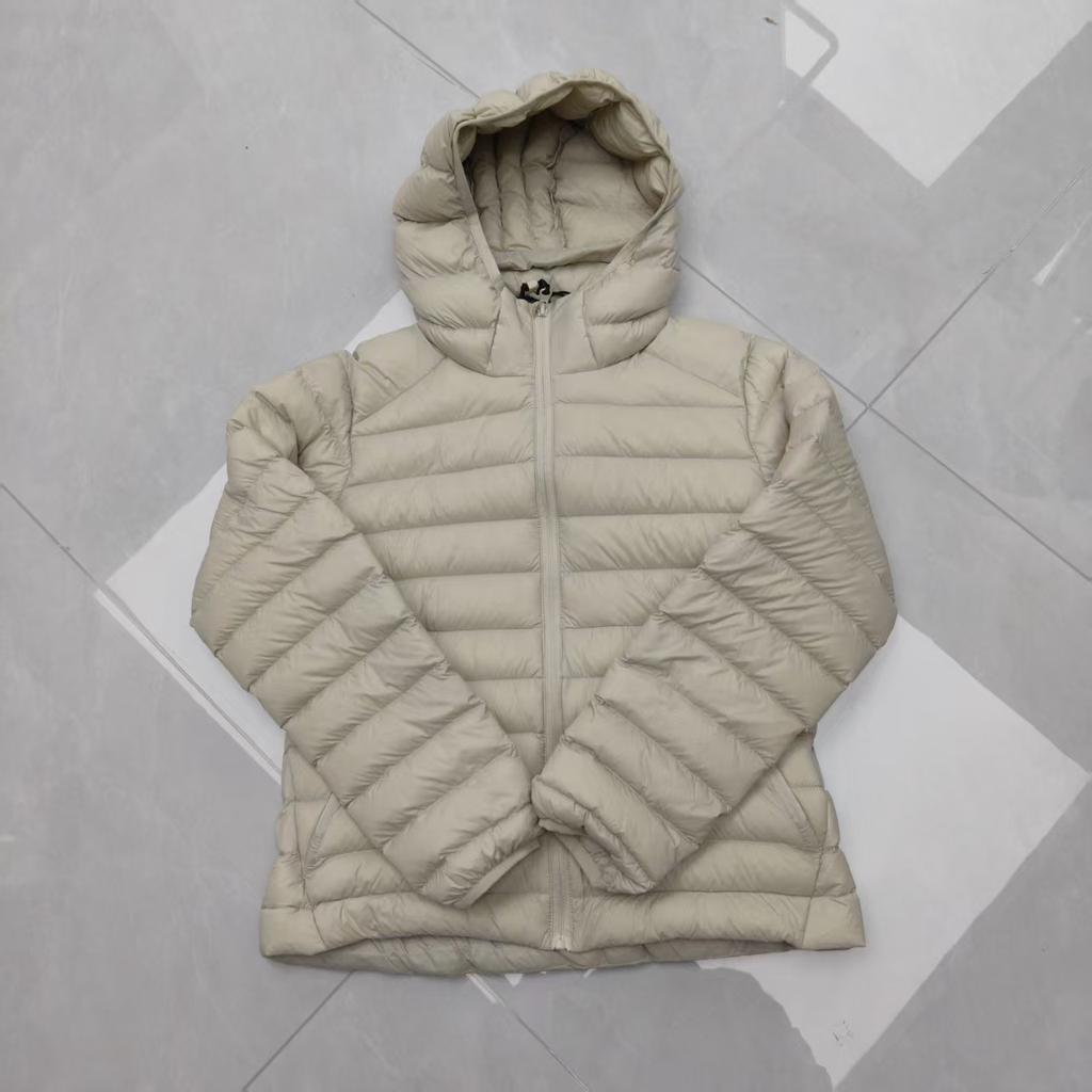 Down jacket women's winter new short puff cloud ribs super good-looking small down jacket