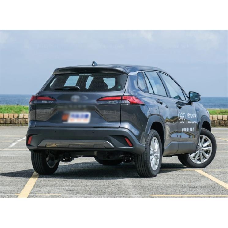 2PCS Car Flashing LED Reflector Lamp Rear Fog Lamp Bumper Light Brake Warning Light For Toyota Corolla Cross 2022