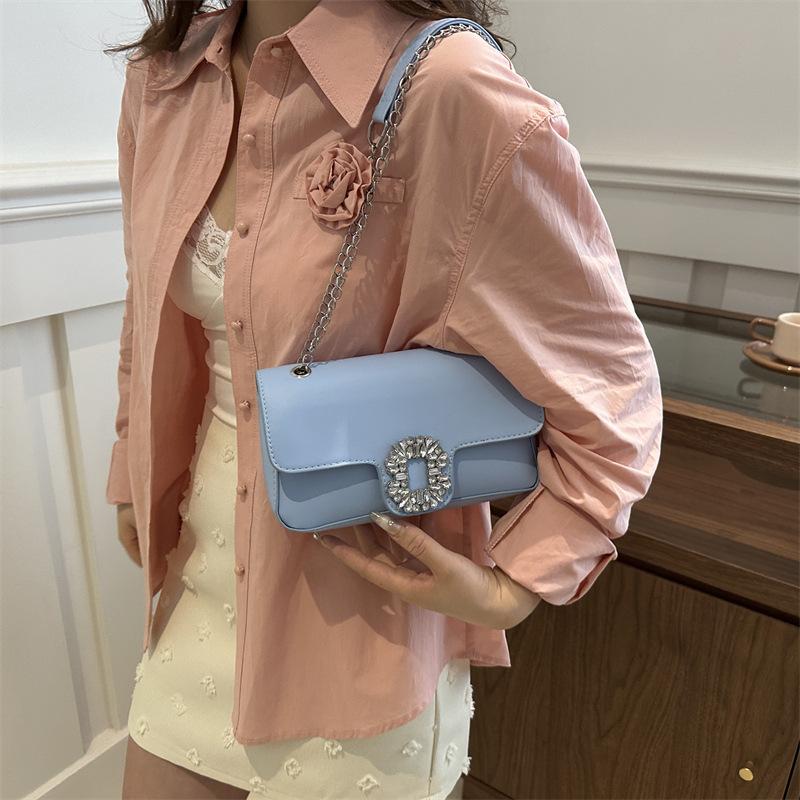 Модная сумка-мессенджер, красивая однотонная маленькая квадратная сумка, в этом году популярная сумка 2024 года, новая простая повседневная сумка через плечо