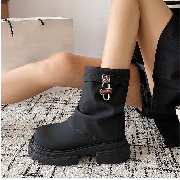 Round Head Casual Foreign Style Martin Boots 2025 Autumn and Winter New Internet Celebrity Women Thick-soled Retro Versatile Medium Boots
