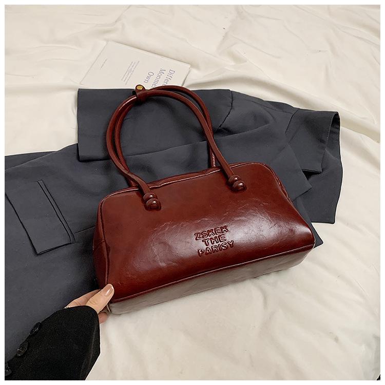 Осень и зима сумка большой вместимости женская 2025 новая корейская ретро деловая сумка под мышку сумка-подушка Бостон сумка на плечо