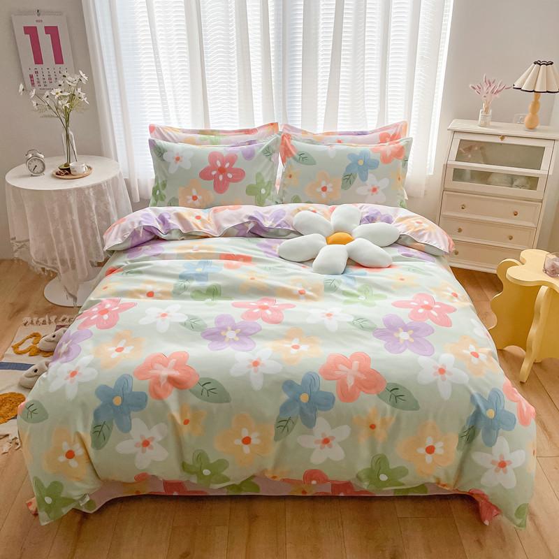 Небольшой свежий утолщенный комплект из четырех предметов из хлопка с принтом, состоящий из трех предметов, простыня и пододеяльник