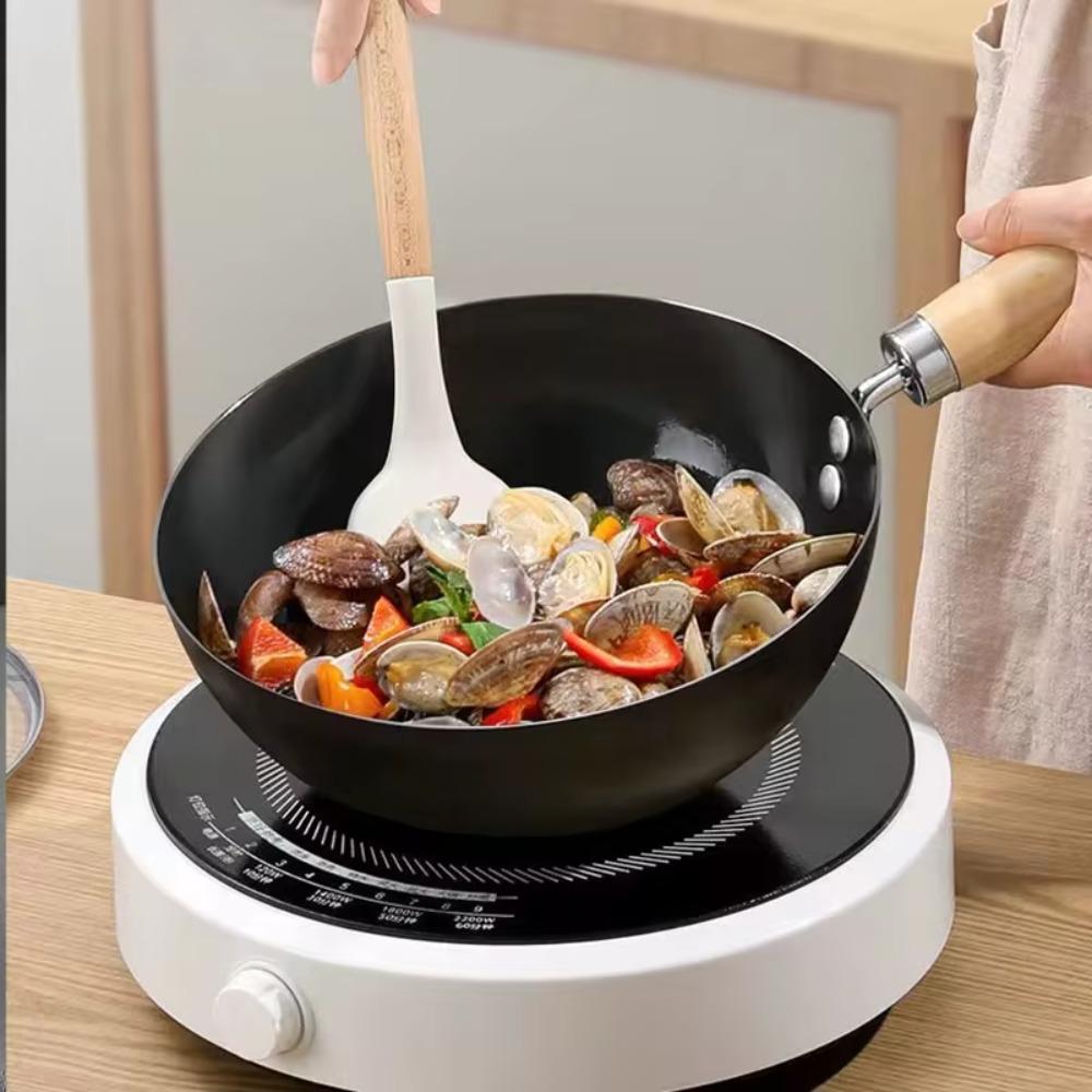 Non-stick Frying Pan Universal Pot Kitchen Cookware Small Cast Iron Wok  Rental