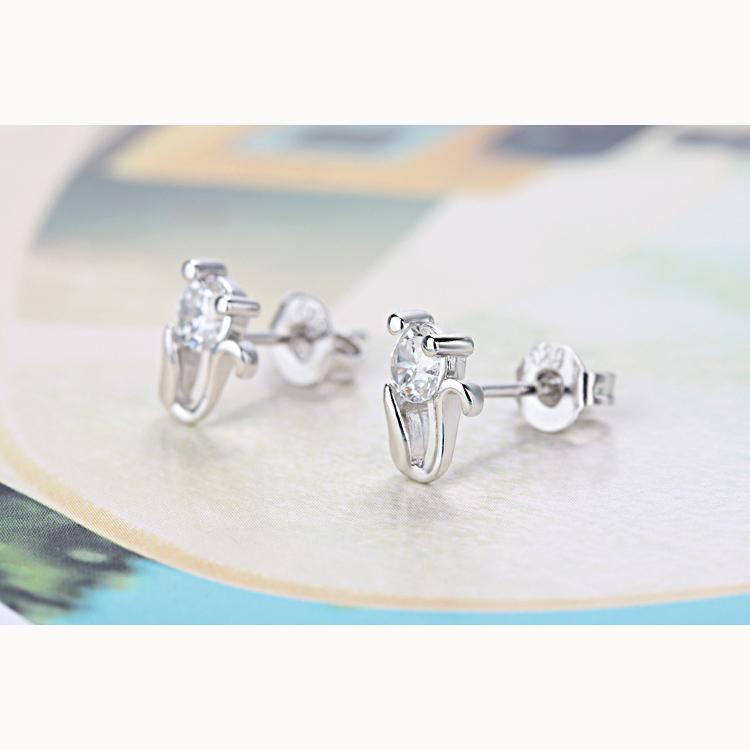 Милые модные серьги-гвоздики с циркониевым блеском в виде котенка для женщин, ослепительные элегантные женские аксессуары, ювелирные изделия, неподвластные времени