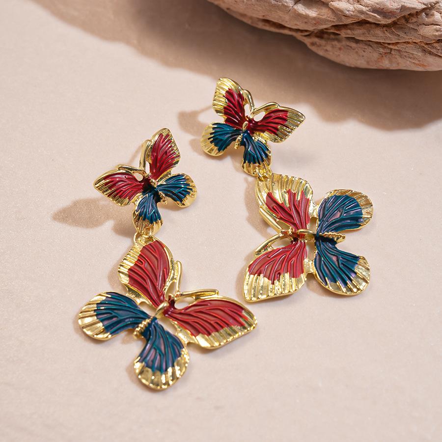 Digadagu Metal Texture Butterfly Dangle Earrings New Women's Exaggerated Minimalist Earrings Daily Zircon Accessories