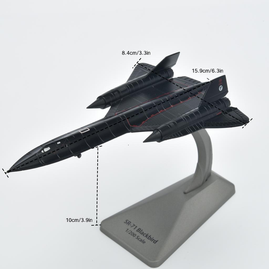 SR71 1/200 Scale Metal Model Airplane (including Base) Scale Model Home Placement, Collection and Decoration Creative Gift