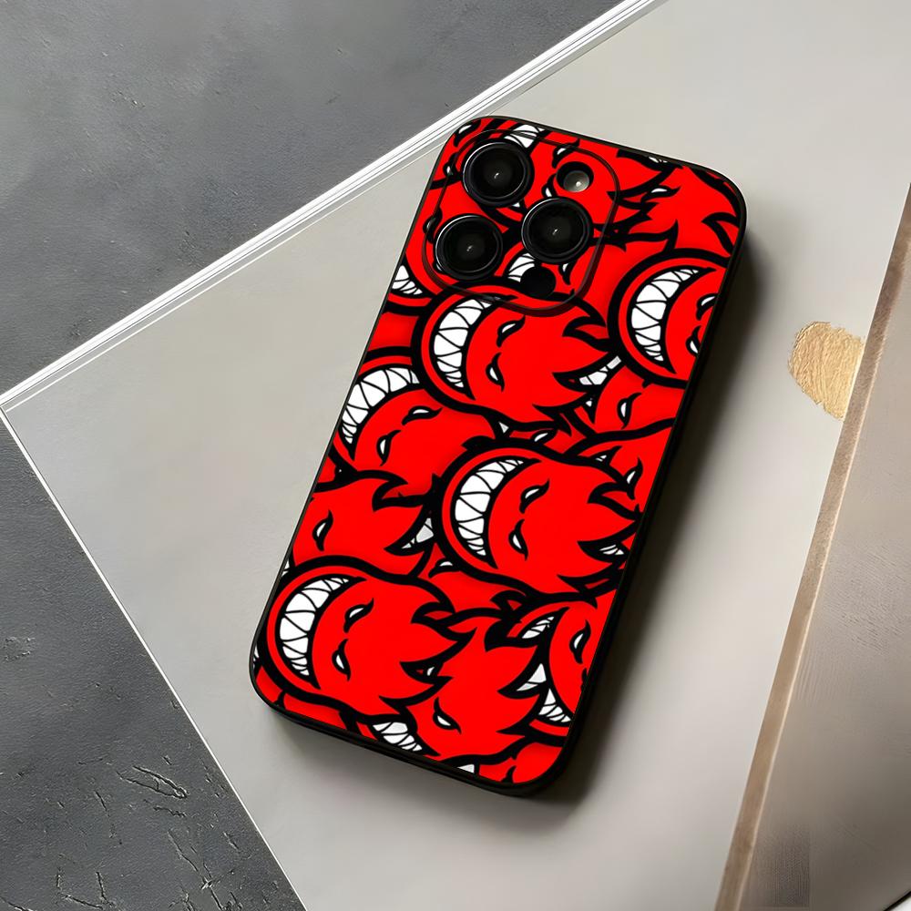 Spit Fires SkateBoards Phone Case For Iphone 15 16 12 Peace 14 Se 2020 2022 Pro Max 11 13 Xr X Xs Plus Funda Shell Cover
