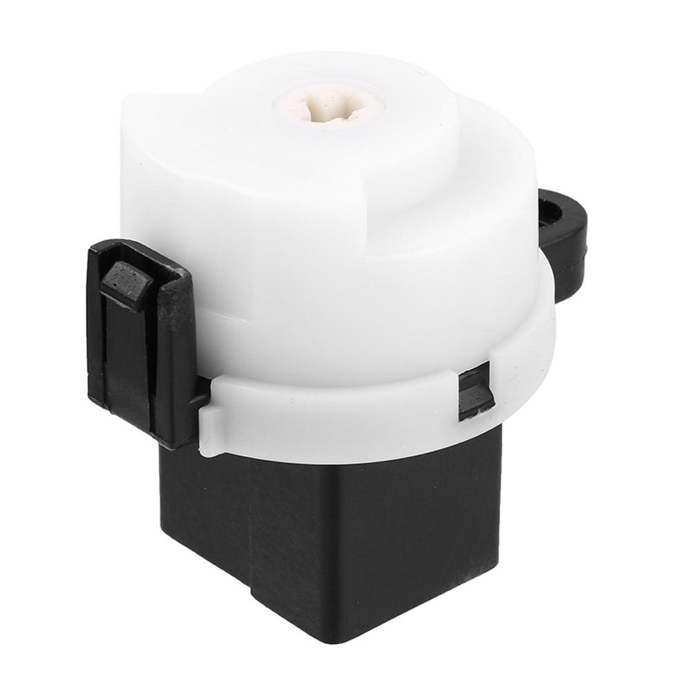 Выключатель зажигания и стартера для пикапа Ford Ranger Mazda BT50 LC7066151 GP7A66151