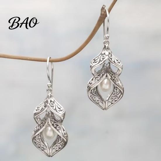 Versatile Silver Tone Earrings for Cheongsams 1 Pair Women Retro Drop Earrings, Vintage Carved Faux Pearl Exquisite Texture Gifts Dangle Anniversary