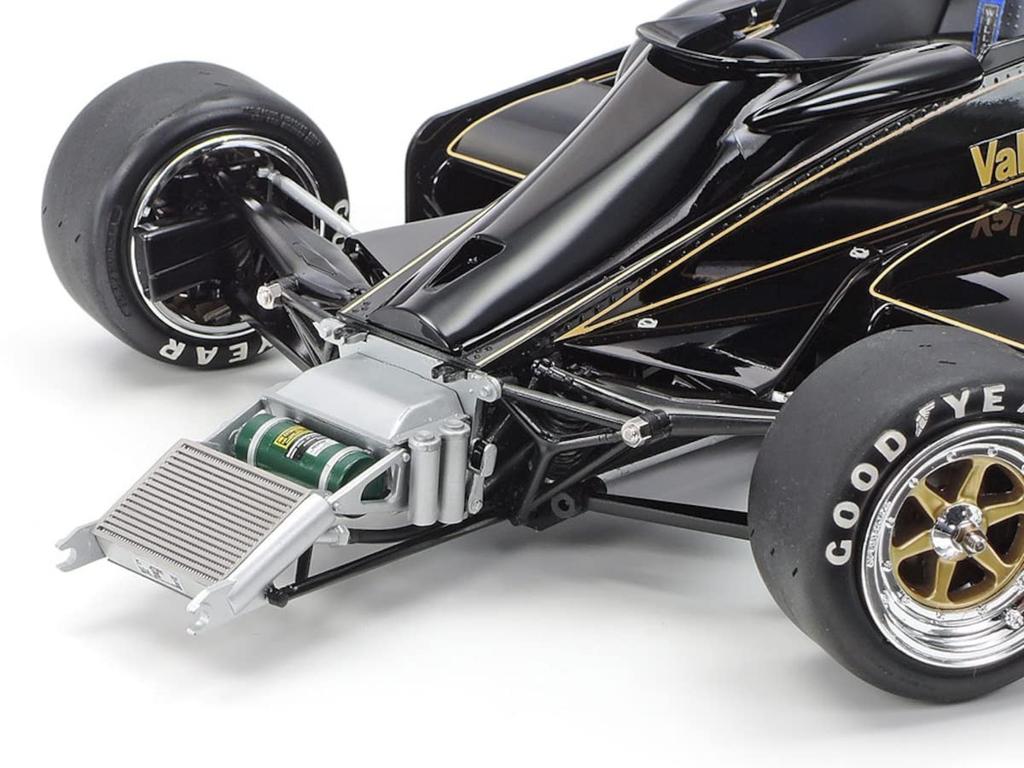 Пластиковая модель TAMIYA Big Scale Series Lotus Type 78 12037 1/12 № 37 (с фототравлеными деталями)