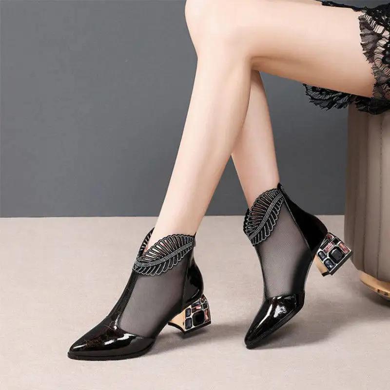 Fashion New Boots Women's Middle Heel Hollow Thick Heeled Point Net Yarn Rhinestone Sandals Women's Patent Leather Oversized Net Boots