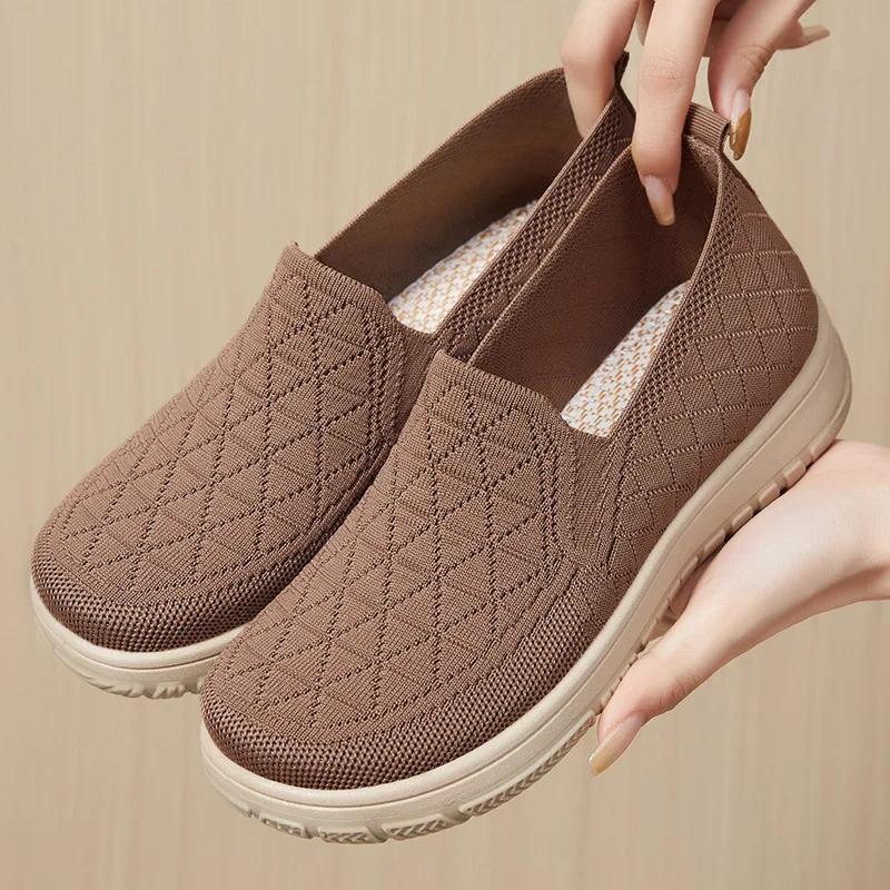 Весенние туфли Slip on Vulcanize для женщин 2025 г., дышащие сетчатые полые туфли на плоской подошве, удобные нескользящие повседневные туфли для мам