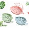 New Bathroom Supplies Leaf Shape Soap Tray Drain Plastic Soap Saver Holder for Shower Household Convenience Accessories Tools