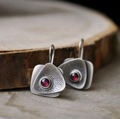 Ретро богемные фиолетовые треугольные квадратные серьги неправильной формы для женщин, серьги-капли с этническим аметистом в стиле бохо