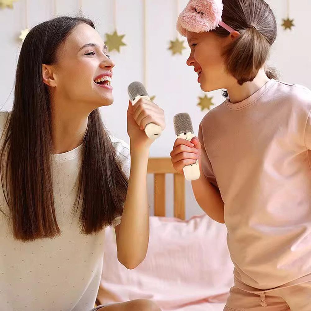 Совместимый с Bluetooth 5.3 RGB многоцветный динамик многоразовый караоке-машина игрушка A