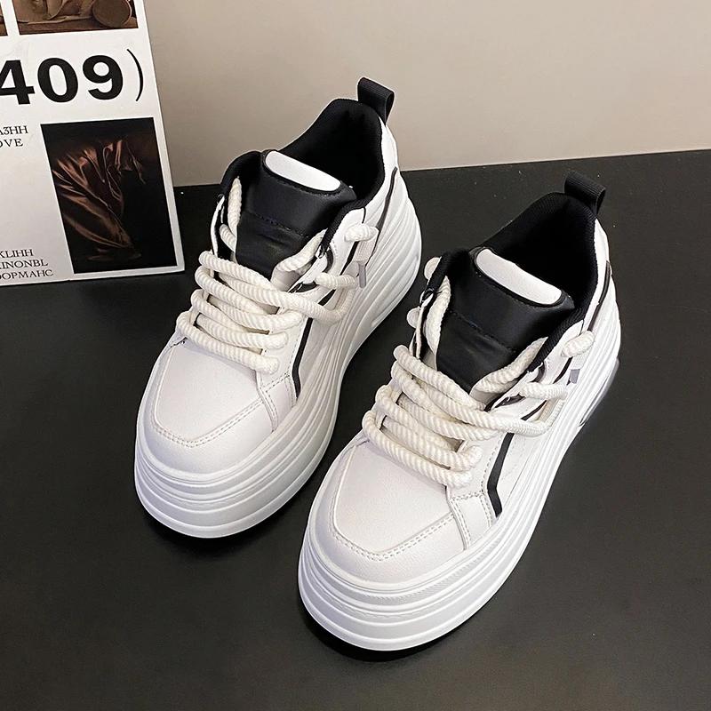 Новые шикарные женские кроссовки на платформе из кожи со шнуровкой, удобные, 8 см, толстая подошва, спортивная обувь, маленькие белые вулканизированные туфли
