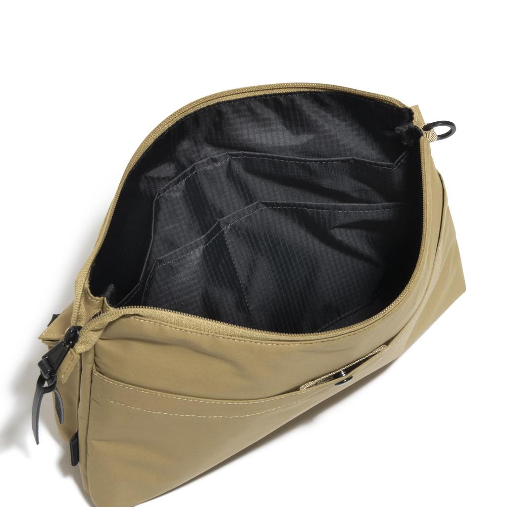 Sacoche Shoulder Black [Antrac] CITY/3LS Bag, No. 60373,