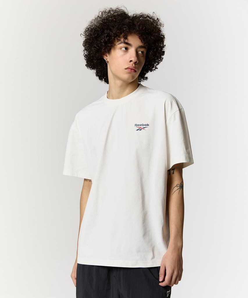 Reebok Базовая футболка Fresh - Белая