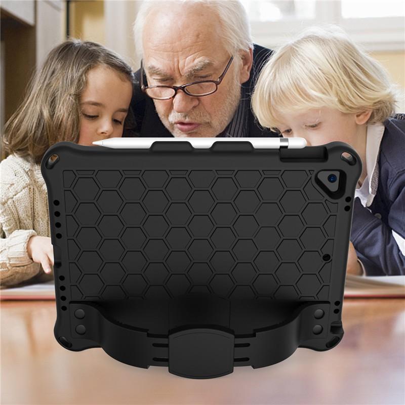 IPad 11 Case With Honeycomb Design 9.7 10.2 Inch Tablet Protective Cover Strap Stand Shockproof Silicone Shell