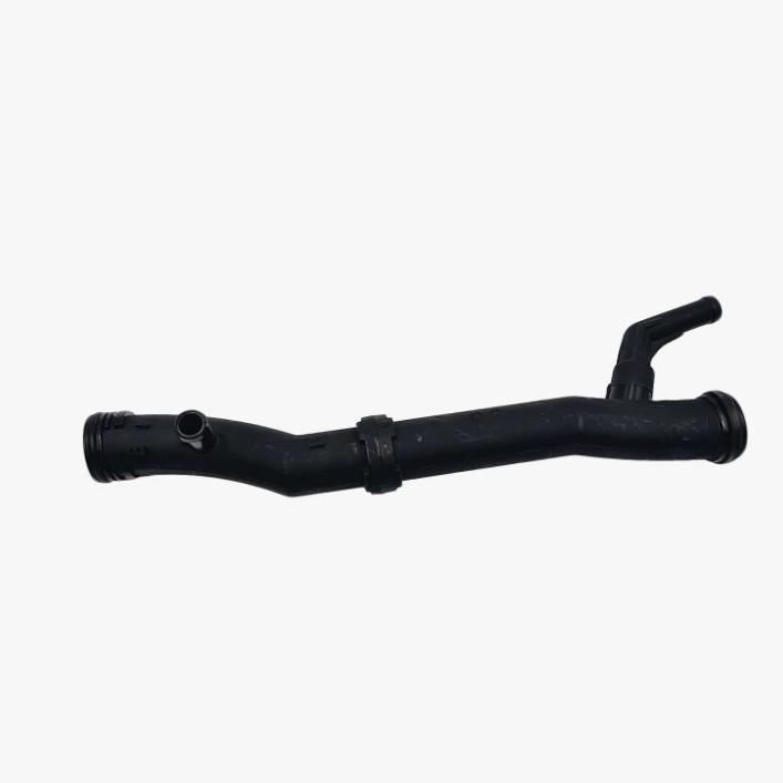 03C121065F Патрубок системы охлаждения для Passat, Golf, Jetta, Scirocco, Seat, Beetle