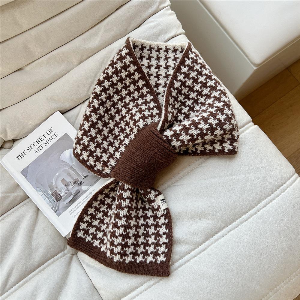 New Style Cross Shaped Small Scarf For Women In Spring Autumn Summer Fashionable Temperament Tied Bag Headband Decorative Scarf