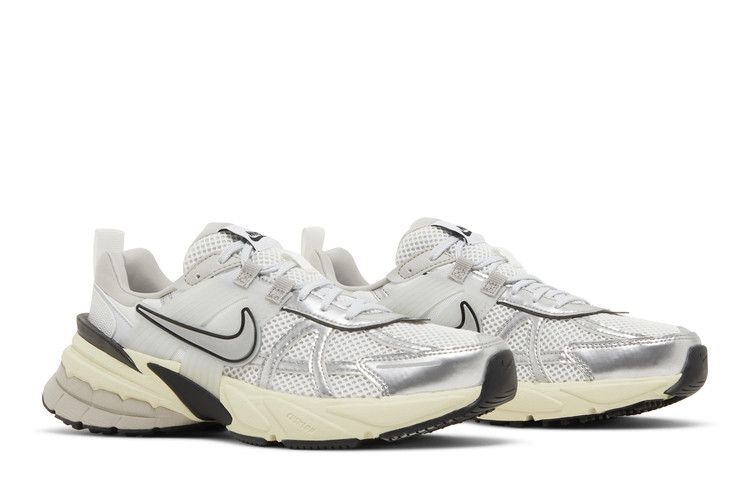 Nike V2K Run Белый металлик/Серебристый (Женский)