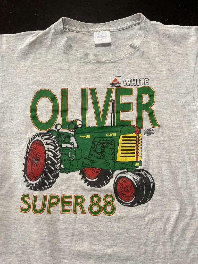 Vintage Oliver Super 88 Tractor Farming 100% Cotton T-shirt Mens Tees Top, Gray, Size: Large