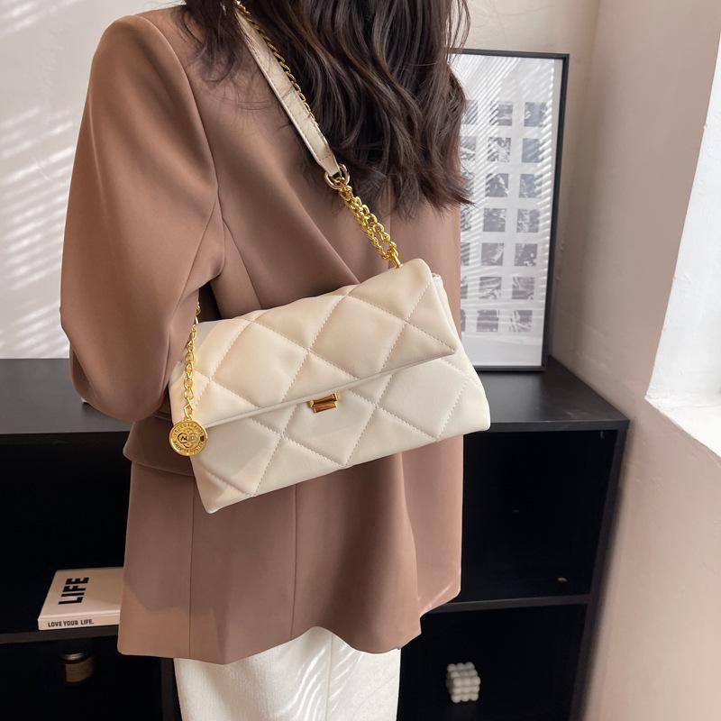 Премиальная текстурированная сумка женская весна-лето 2025 новая трендовая модная сумка-цепочка с бриллиантами женская нишевая на плечо/кроссбоди