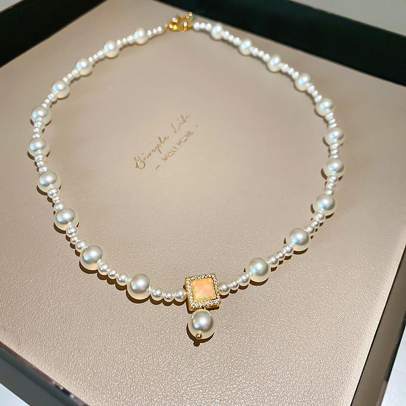 Ретро-ожерелье с жемчугом: Элегантное и универсальное ожерелье на ключицу для женщин