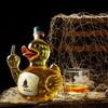 Middle Finger Duck Bottle Funny Whiskey Bottle Duck-shaped Alcohol Bottle Funny Duck Decanter for Bar Office Home Prank Gift