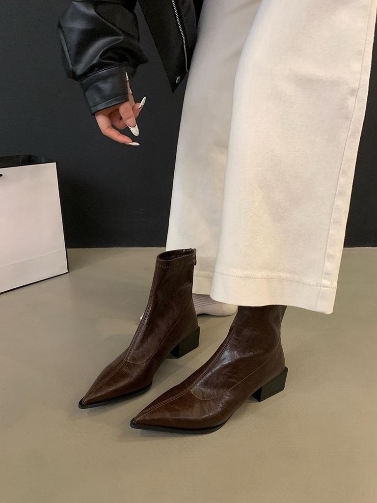 Корейские ботильоны с острым носком на высоком каблуке, короткие ботинки, женская обувь, новинка 2024 года, одинарные ботинки, французские коричневые тонкие ботинки Martin