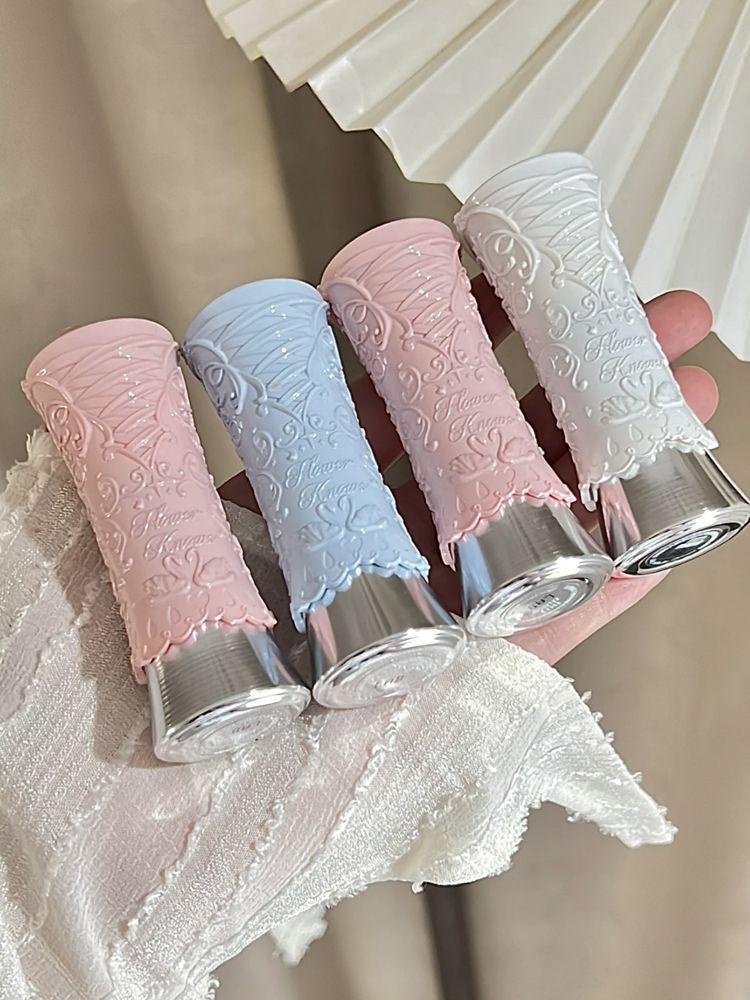 Flower Knows Балет Лебедей Блеск для губ: Зеркальный финиш, Не отпечатывается, Водянисто-легкий, Нюдовая помада для женщин.